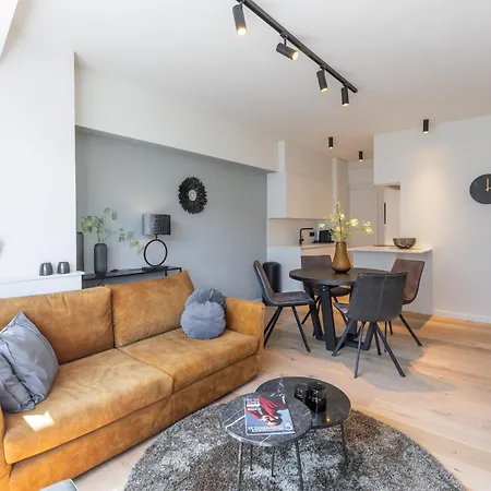 Lecomte - Escape 107 * Oostende